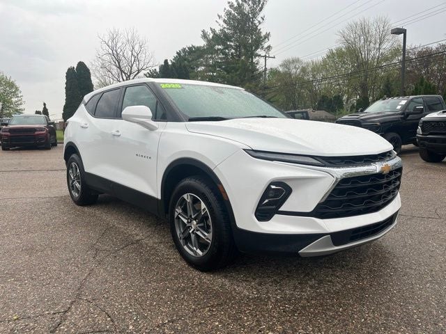 2025 Chevrolet Blazer AWD 2LT