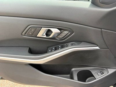 2025 BMW 330i xDrive