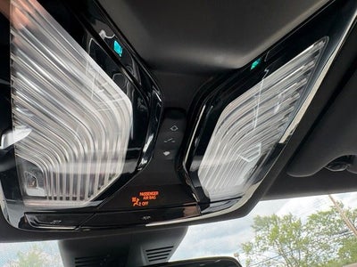 2025 BMW 330i xDrive