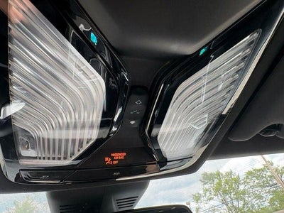 2025 BMW 330i xDrive