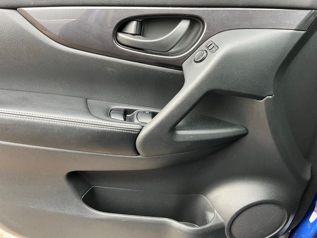 2020 Nissan Rogue S FWD