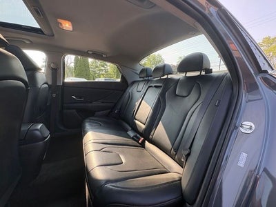 2024 Hyundai Elantra Limited