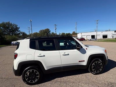 2023 Jeep Renegade Trailhawk 4x4