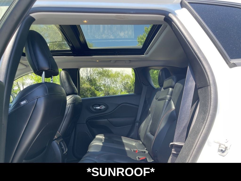 2019 Jeep Cherokee Trailhawk