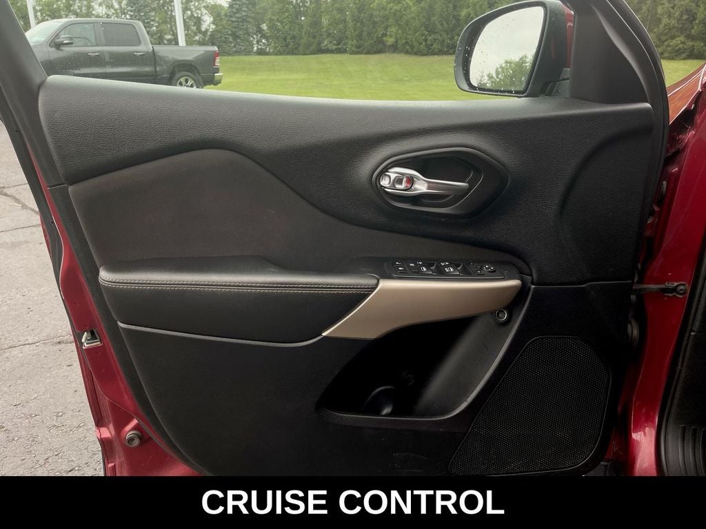 2017 Jeep Cherokee Latitude