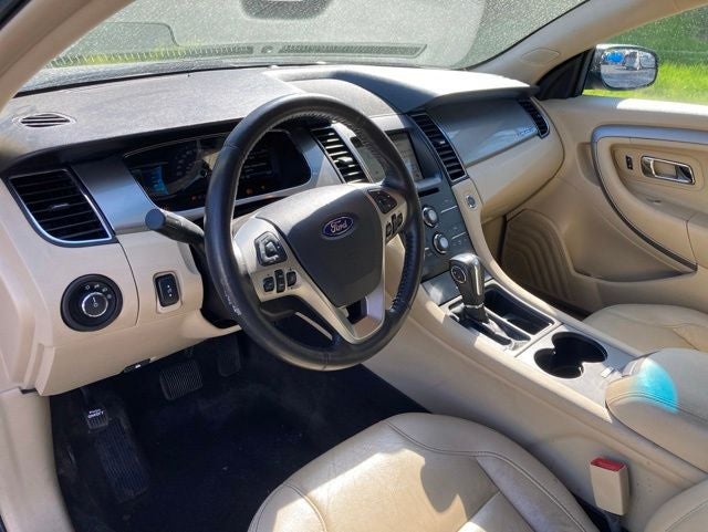 2018 Ford Taurus SEL