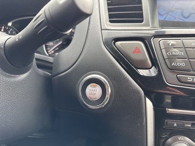 2019 Nissan Pathfinder SV