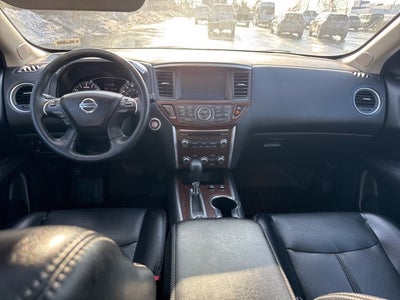 2019 Nissan Pathfinder Platinum