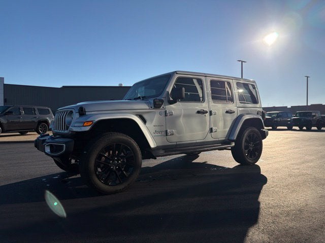2024 Jeep Wrangler Sahara 4xe