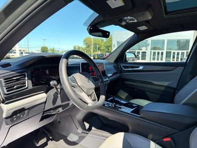 2025 Volkswagen Atlas Cross Sport 2.0T SEL