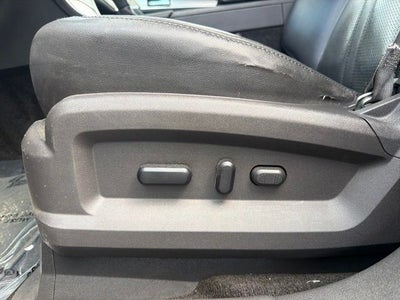2012 Lincoln MKX Base