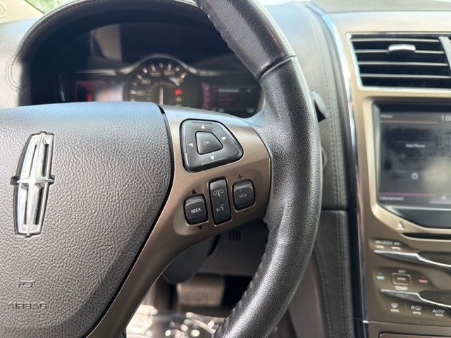 2012 Lincoln MKX Base