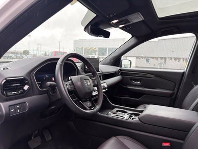 2025 Honda Pilot Black Edition
