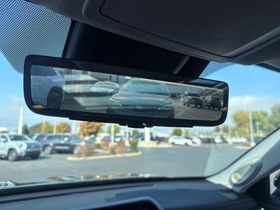 2025 Toyota Highlander Hybrid Platinum