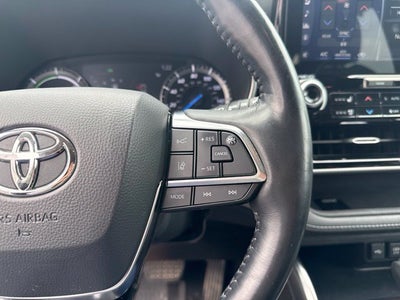 2021 Toyota Highlander Hybrid Platinum
