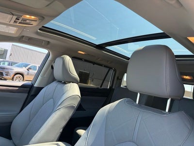 2025 Toyota Highlander Platinum