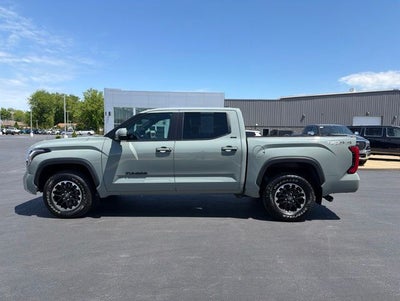 2025 Toyota Tundra SR5