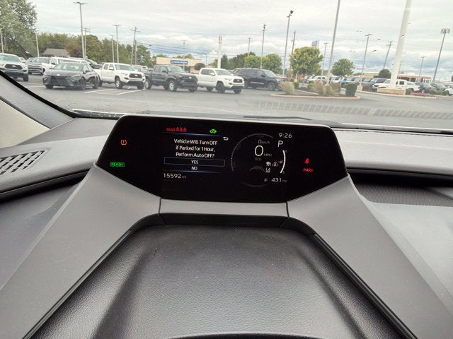 2025 Toyota Prius XLE