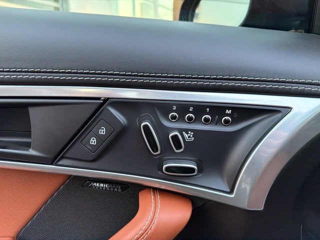 2021 Jaguar F-TYPE P300