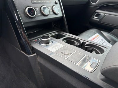 2020 Land Rover Discovery SE