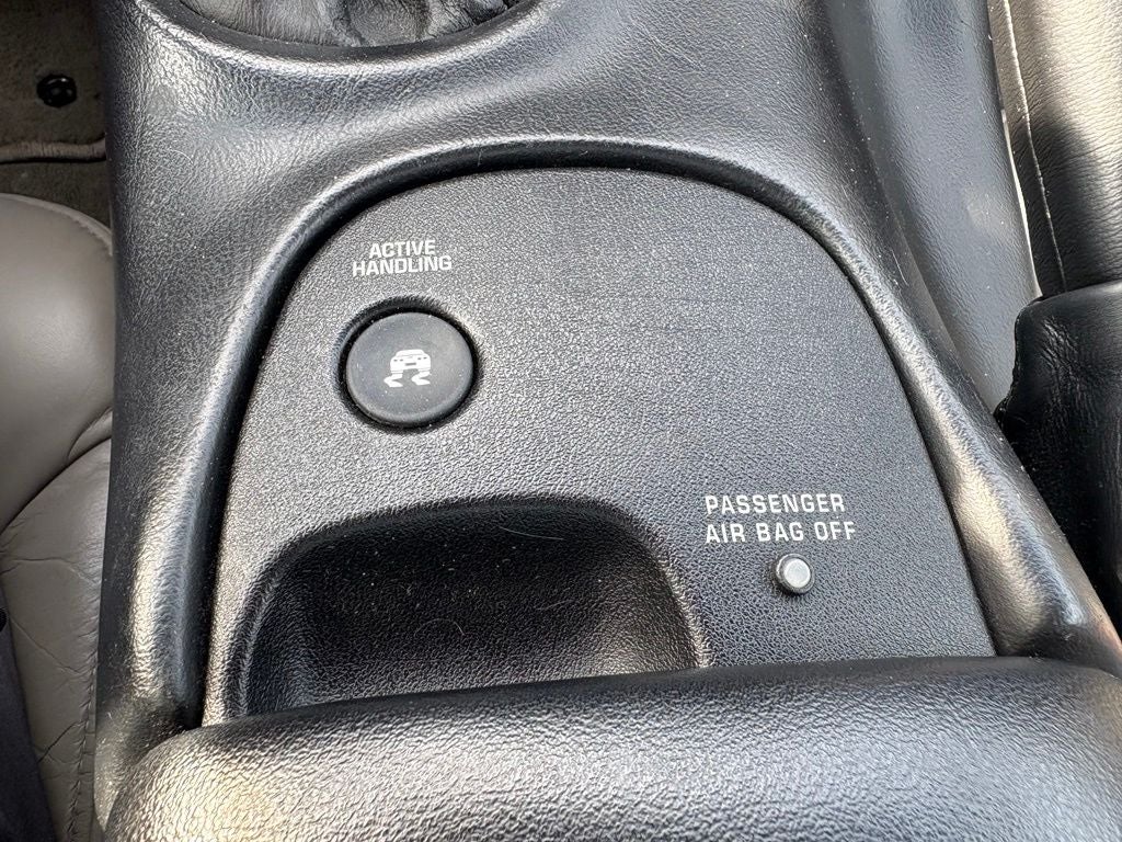 2001 Chevrolet Corvette Base