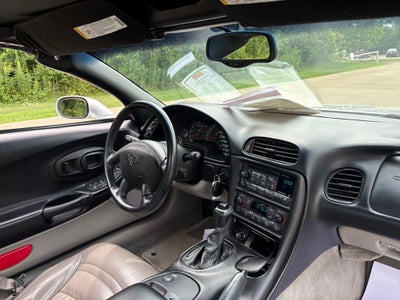 2001 Chevrolet Corvette Base