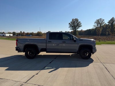 2024 Chevrolet Silverado 3500HD LTZ