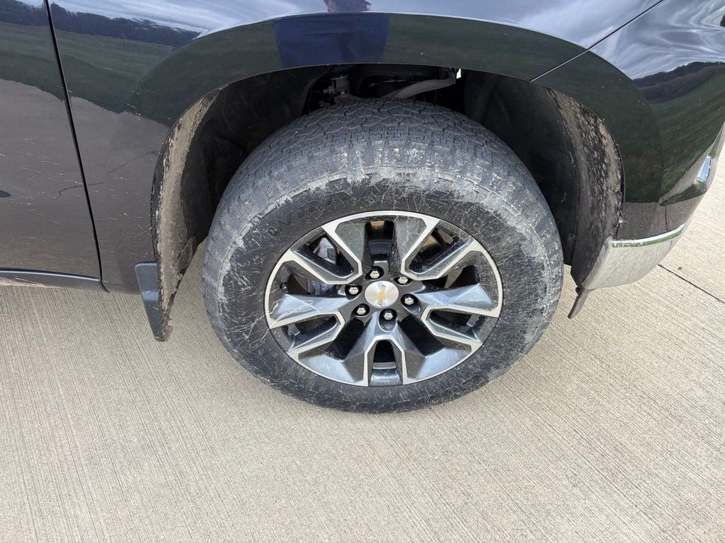 2023 Chevrolet Silverado 1500 LT LT1