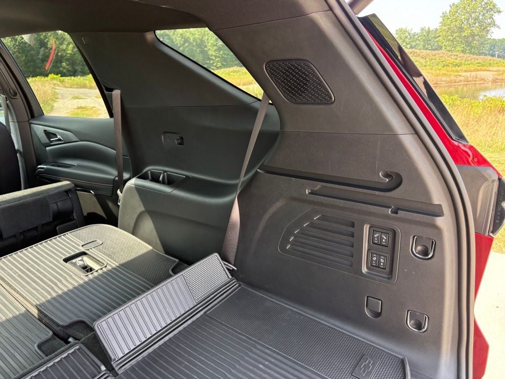 2025 Chevrolet Traverse RS