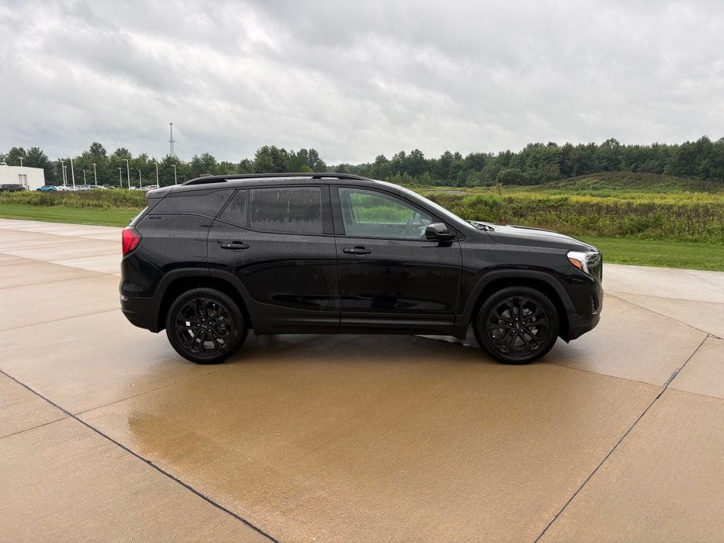 2021 GMC Terrain SLE