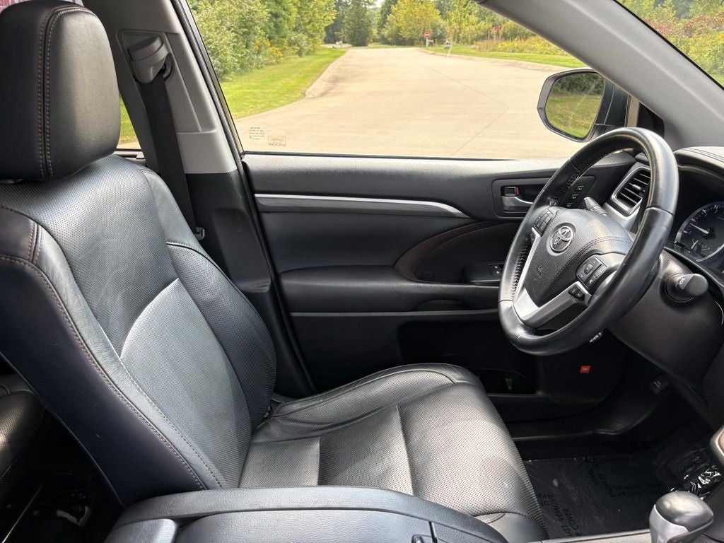 2017 Toyota Highlander Limited