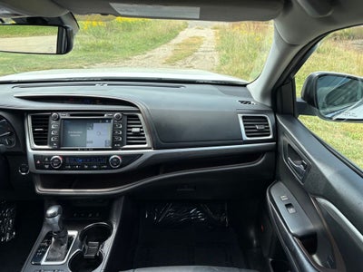 2017 Toyota Highlander Limited
