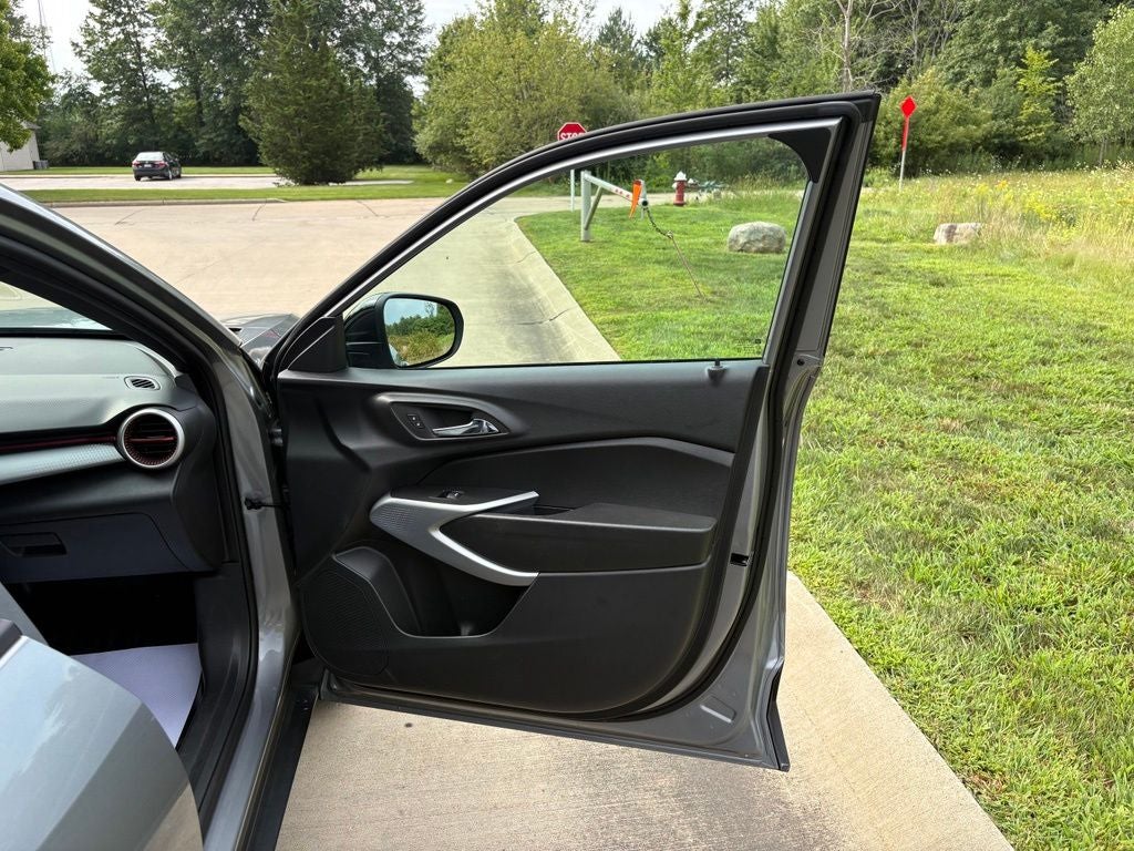2025 Chevrolet Trax 1RS