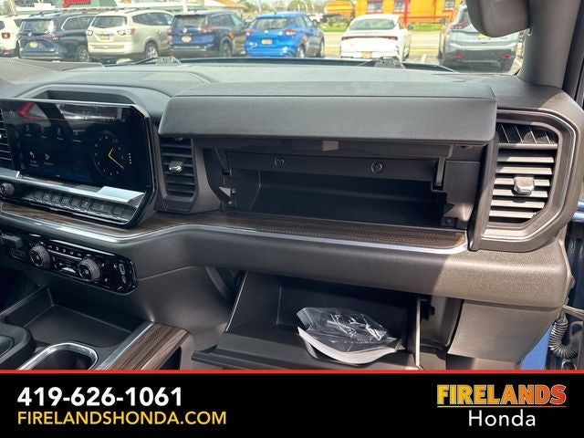 2024 Chevrolet Silverado 1500 LT LT1
