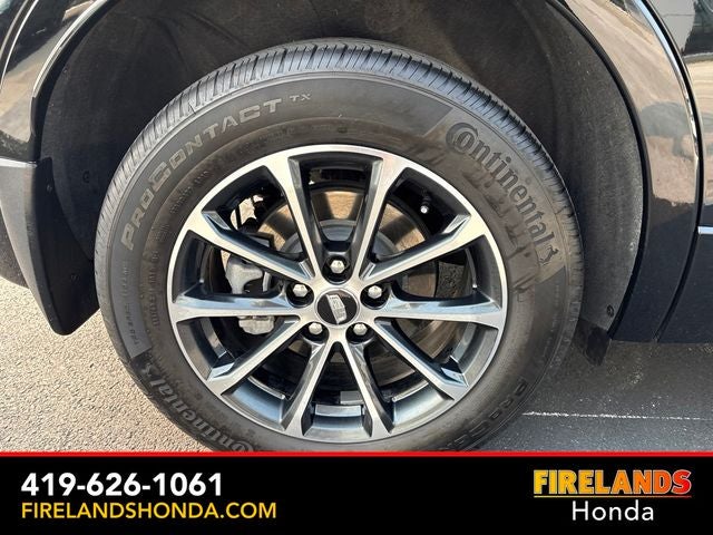 2025 Cadillac XT4 Sport
