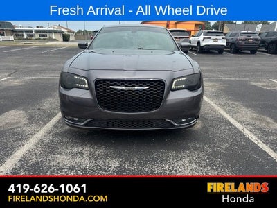 2017 Chrysler 300 S
