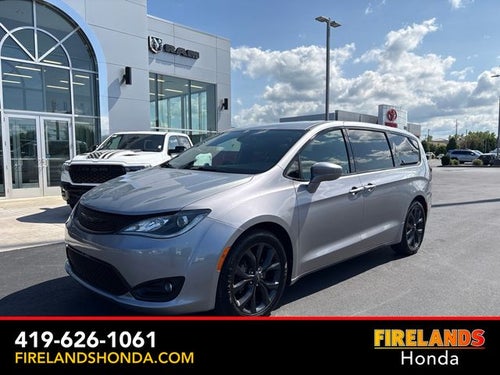 2019 Chrysler Pacifica Touring Plus