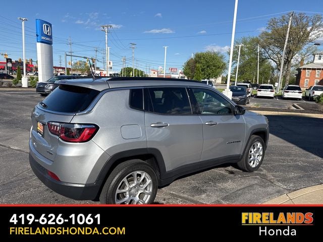 2023 Jeep Compass Latitude Lux