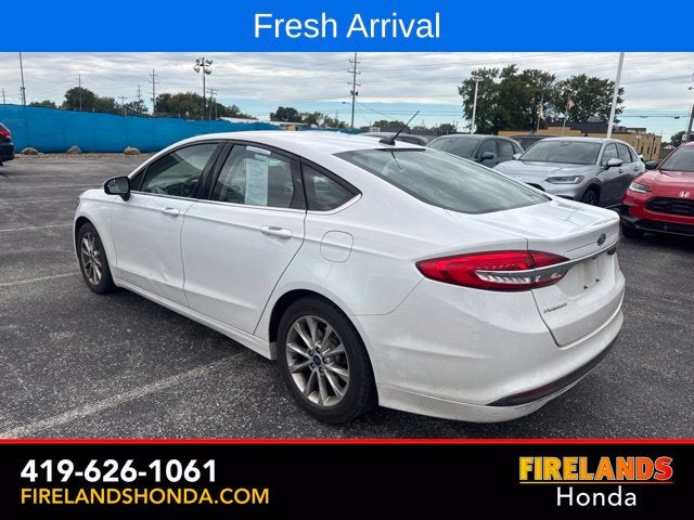 2017 Ford Fusion SE