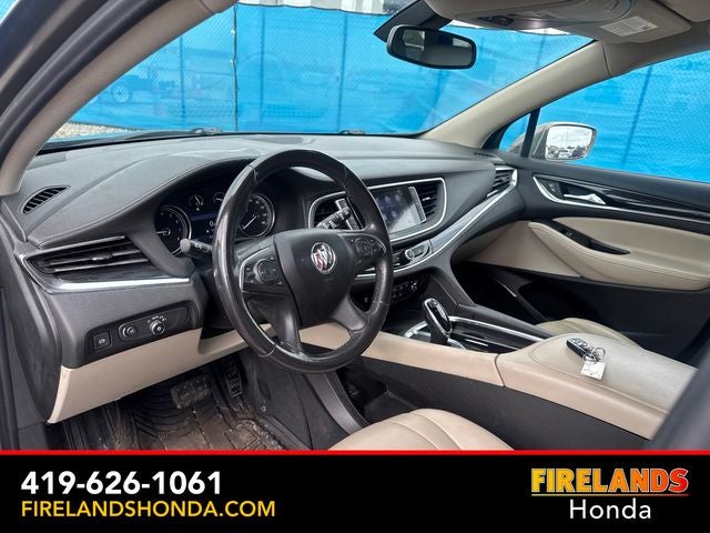 2020 Buick Enclave Essence