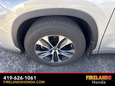 2024 Toyota Highlander XLE