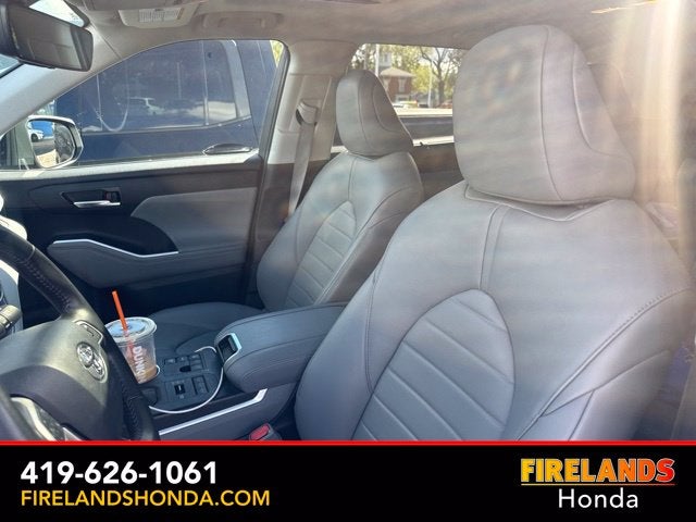 2024 Toyota Highlander XLE