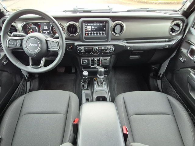 2023 Jeep Gladiator Willys