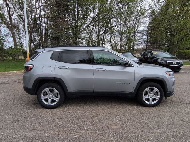 2024 Jeep Compass Latitude