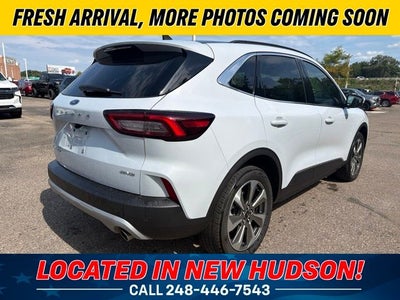 2025 Ford Escape Platinum