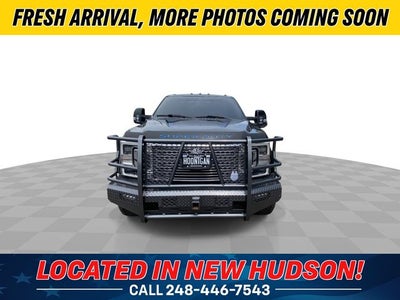 2022 Ford F-450SD Limited DRW