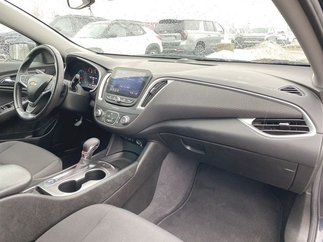 2022 Chevrolet Malibu RS