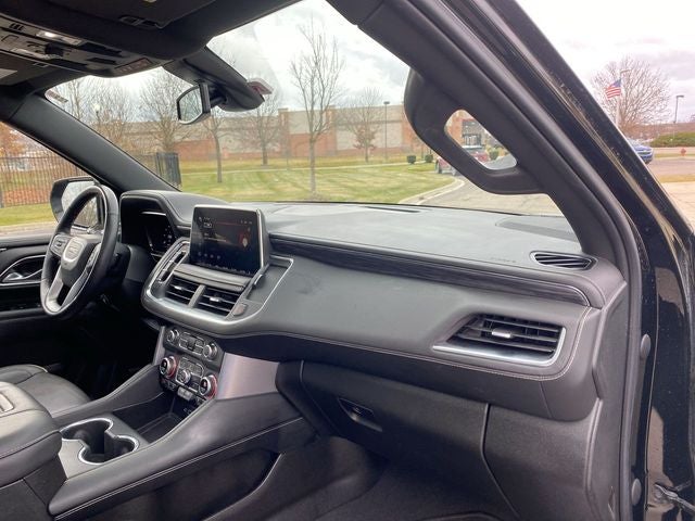 2022 GMC Yukon XL SLT