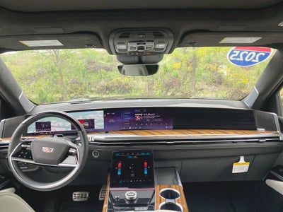 2025 Cadillac Escalade Sport Platinum