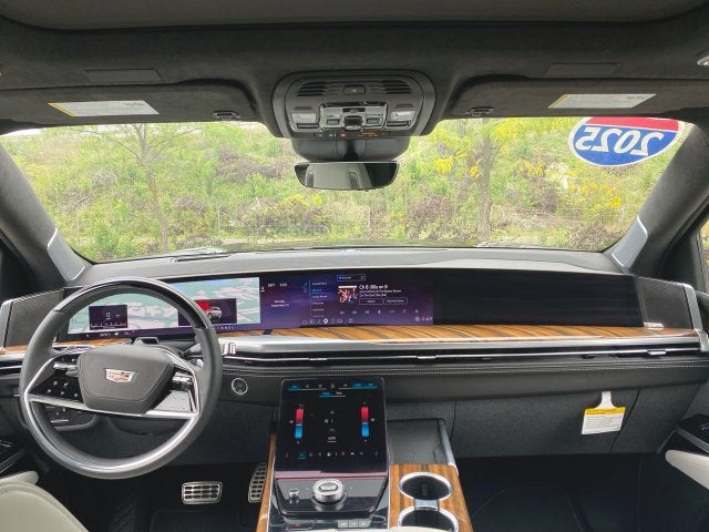 2025 Cadillac Escalade Sport Platinum